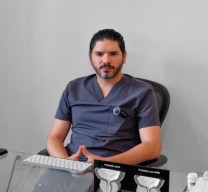 Urologo Oncologo en CDMX - Dr. Rodrigo León Mar